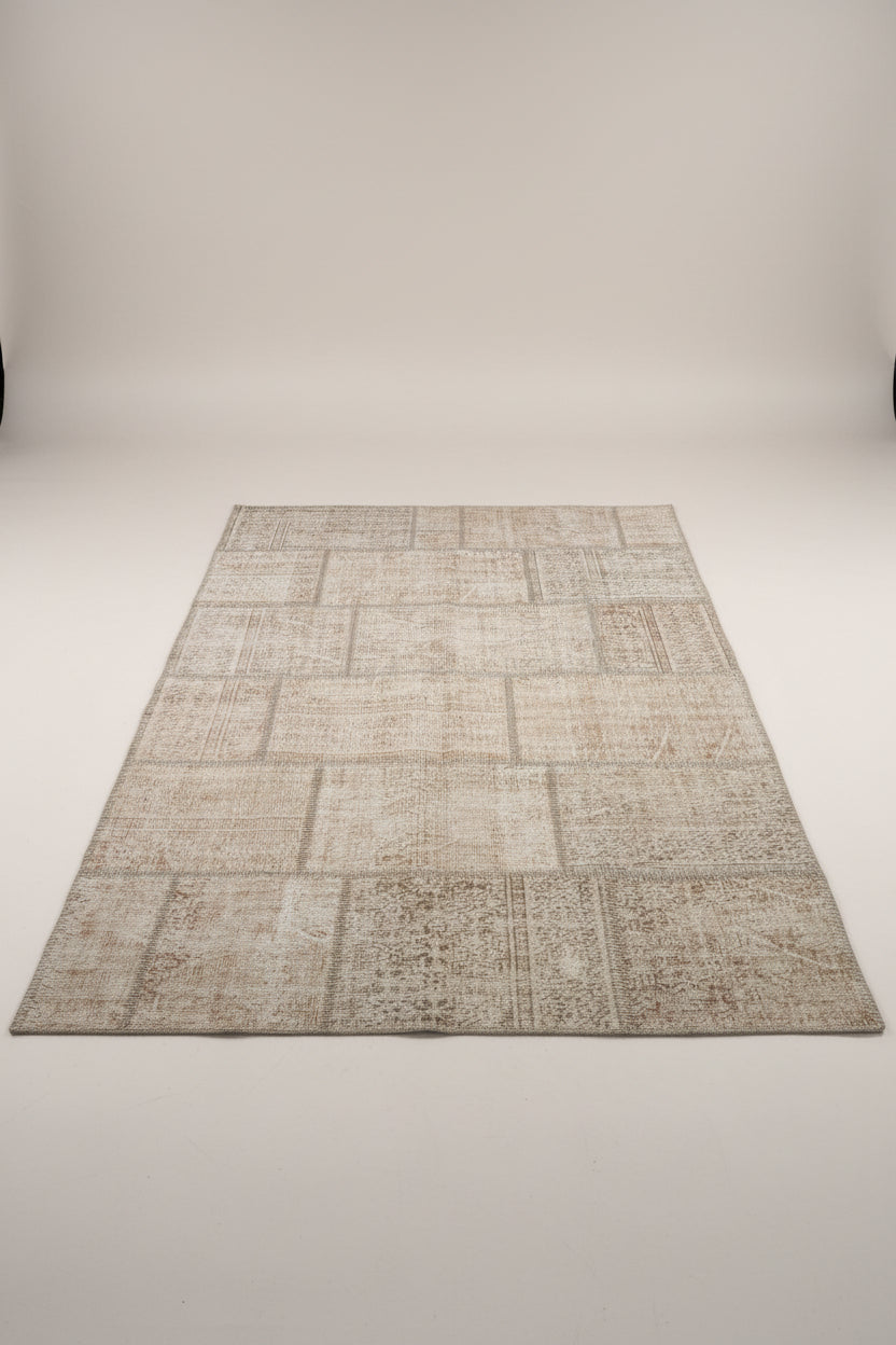 Pdore714
Patchwork Sixhade
Permasa:170x240
Materiali:Lesh
