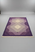 Tapet / HINT YUN KILIM