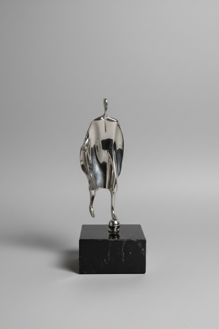 Statuje Burri Silver