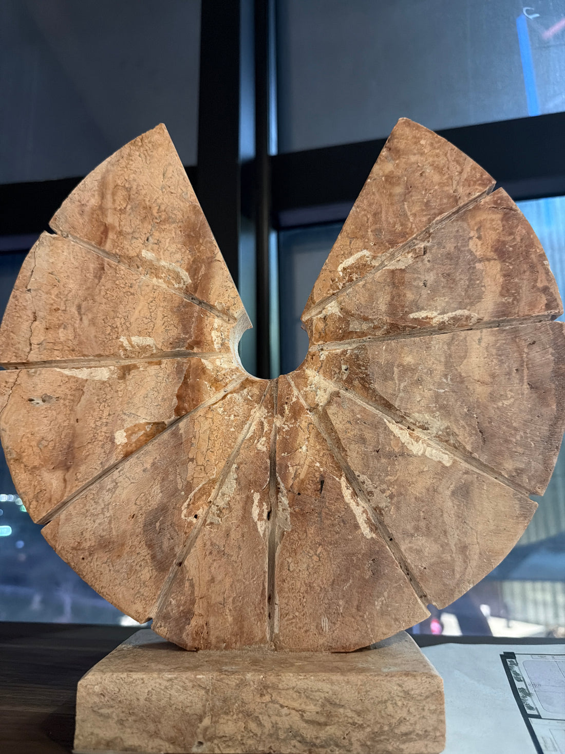 Objekt Disk Mermer i Kuq 30cm