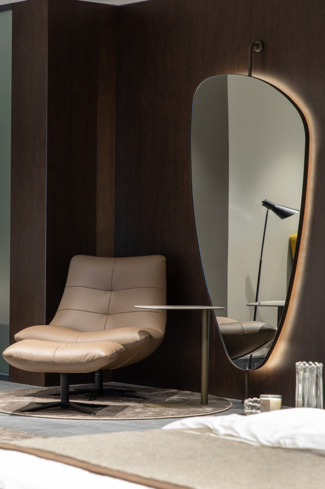 Pasqyrë / Flow Mirror