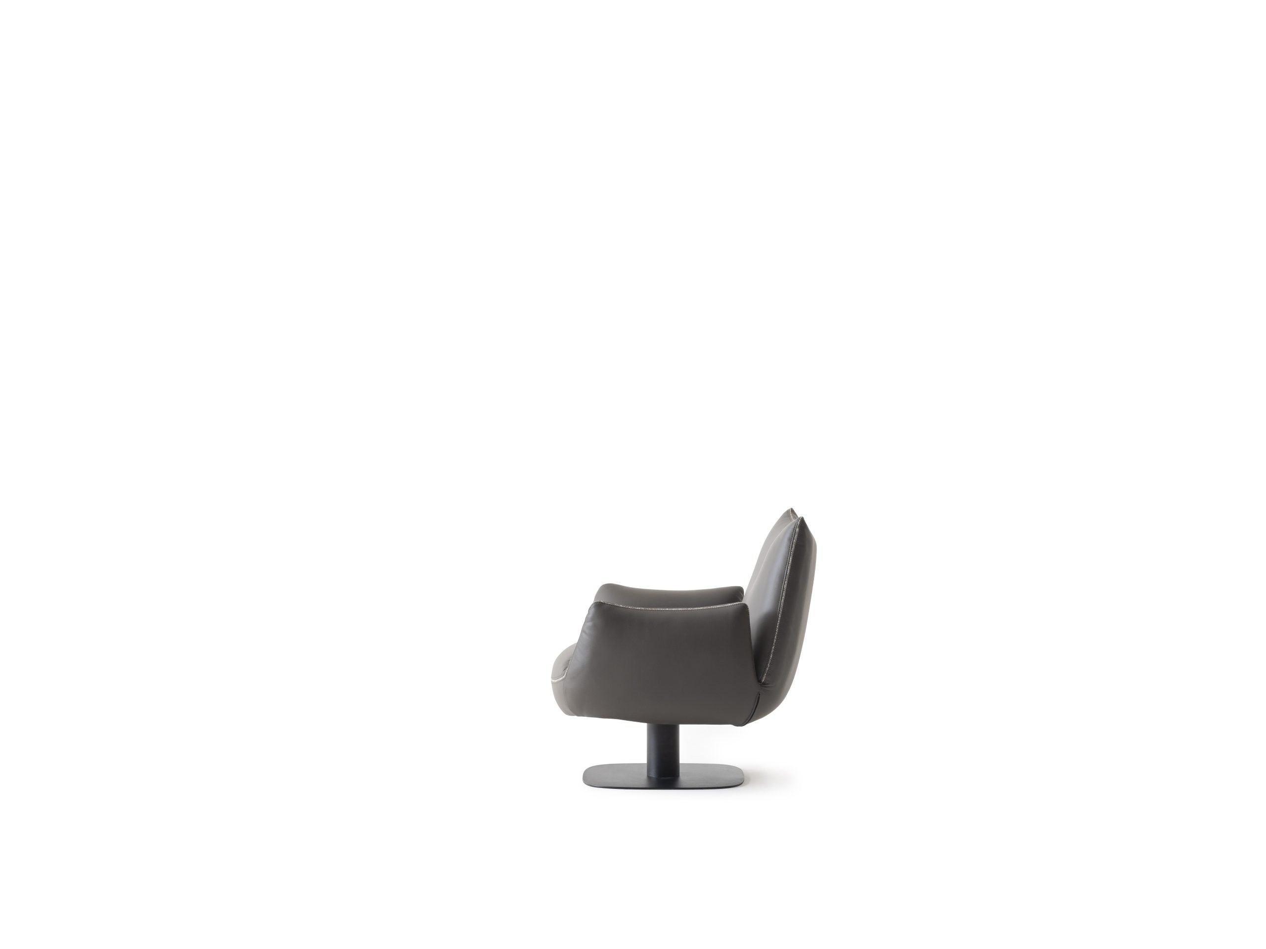 Kolltuk Tek / AMARA Armchair MILA