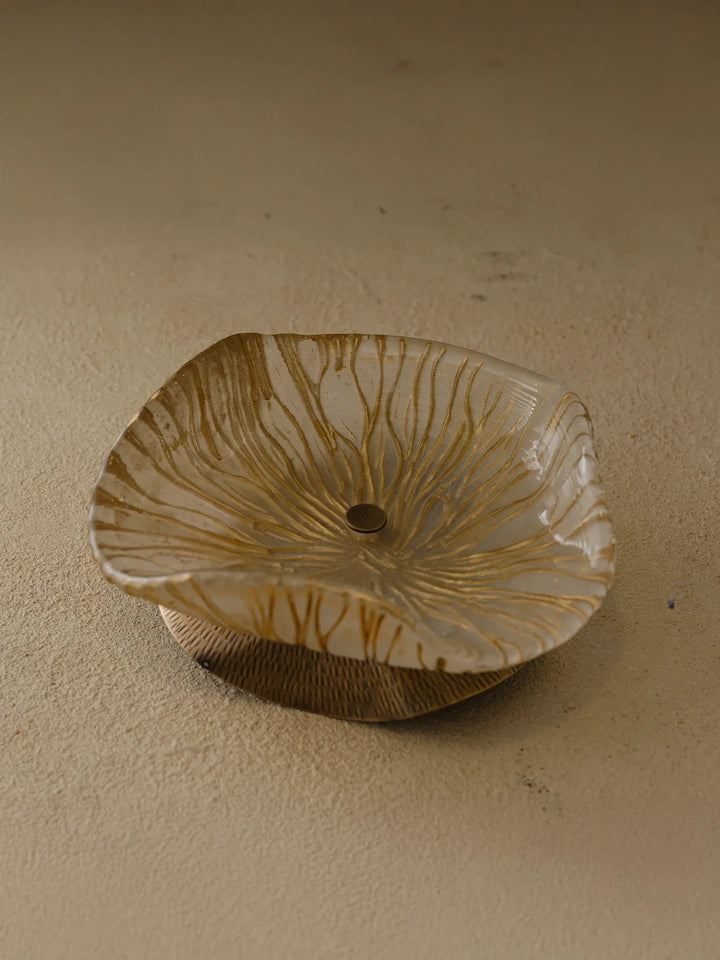 PLLAKE QELQI