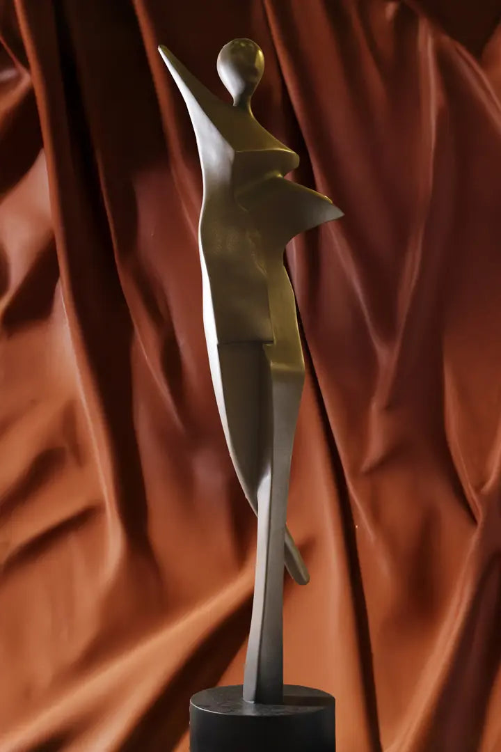 SKULPTURE GRUAJE