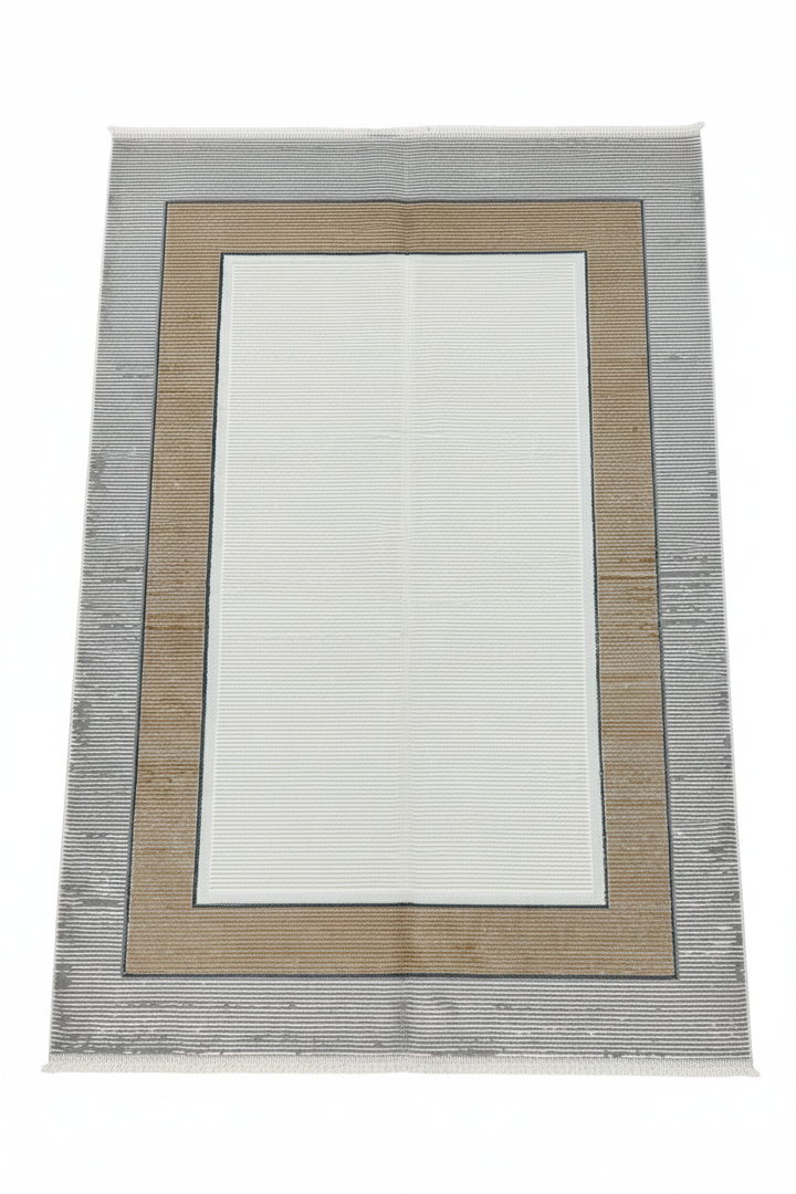 MILANOCREAML_BEIGE flat lay