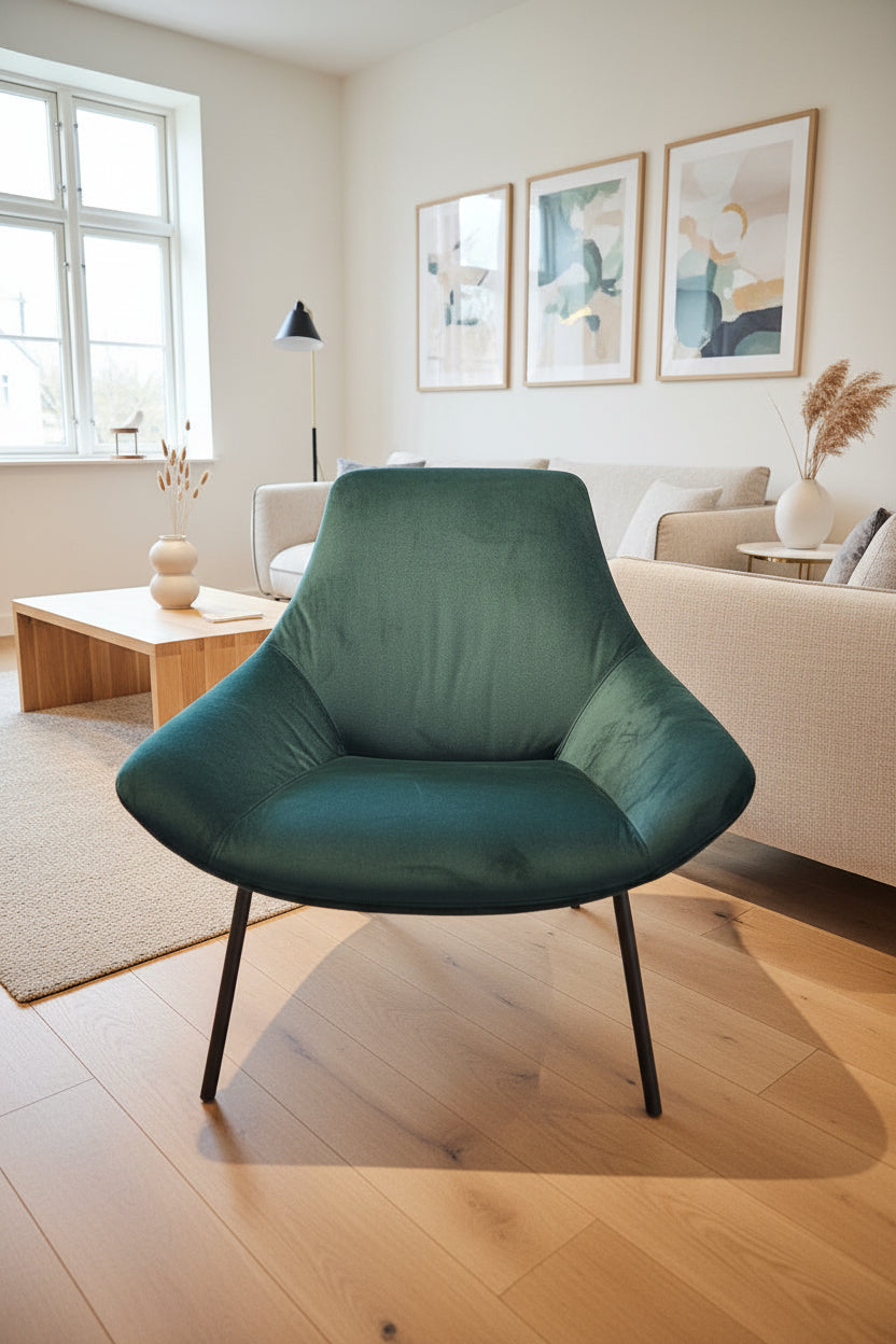 Poltroni Thelma 
Brand:Doimo Salotti 
Permasa: 90cm